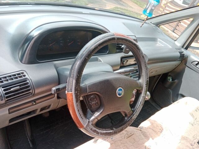 Серый Фиат Скудо, объемом двигателя 2 л и пробегом 220 тыс. км за 3500 $, фото 4 на Automoto.ua