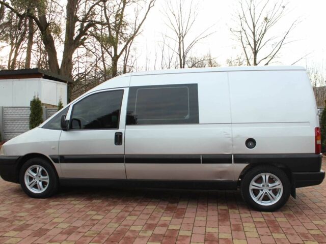 Серый Фиат Скудо, объемом двигателя 2 л и пробегом 296 тыс. км за 3625 $, фото 10 на Automoto.ua