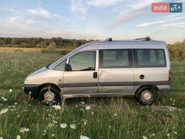 Серый Фиат Скудо, объемом двигателя 1.9 л и пробегом 370 тыс. км за 3250 $, фото 2 на Automoto.ua