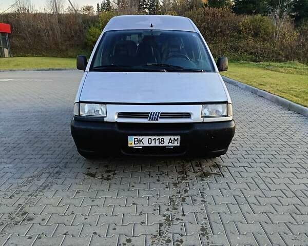 Серый Фиат Скудо, объемом двигателя 1.9 л и пробегом 310 тыс. км за 2399 $, фото 9 на Automoto.ua