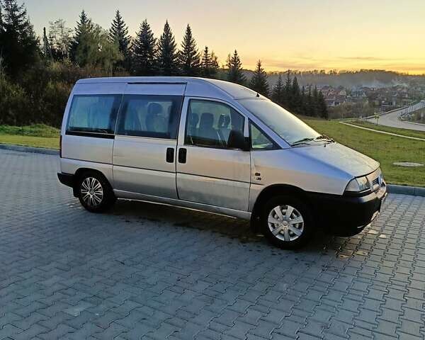 Серый Фиат Скудо, объемом двигателя 1.9 л и пробегом 310 тыс. км за 2399 $, фото 10 на Automoto.ua