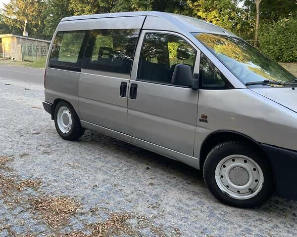 Серый Фиат Скудо, объемом двигателя 2 л и пробегом 608 тыс. км за 3000 $, фото 3 на Automoto.ua