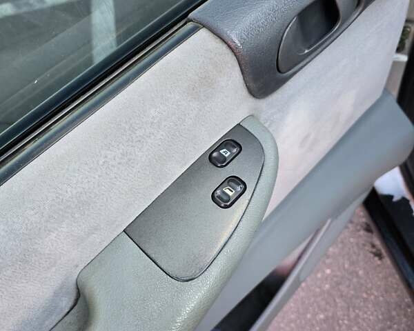 Серый Фиат Скудо, объемом двигателя 2 л и пробегом 319 тыс. км за 4600 $, фото 7 на Automoto.ua