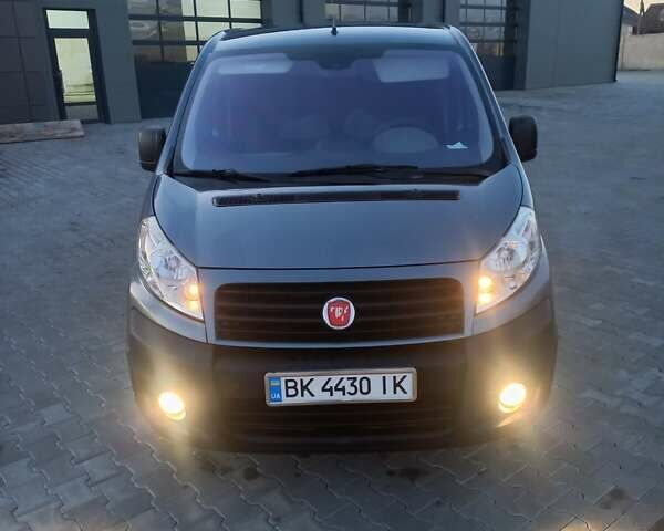 Сірий Фіат Скудо, об'ємом двигуна 2 л та пробігом 243 тис. км за 6700 $, фото 2 на Automoto.ua