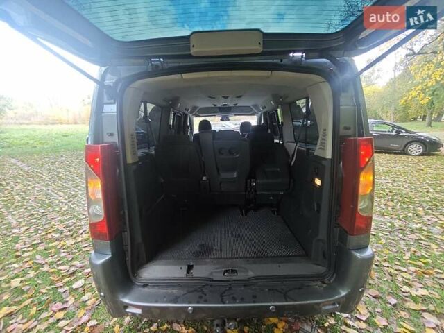 Серый Фиат Скудо, объемом двигателя 2 л и пробегом 224 тыс. км за 9400 $, фото 8 на Automoto.ua