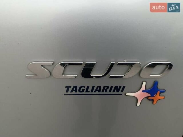 Серый Фиат Скудо, объемом двигателя 2 л и пробегом 301 тыс. км за 8500 $, фото 10 на Automoto.ua