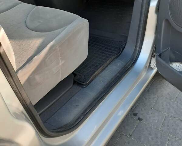 Серый Фиат Скудо, объемом двигателя 2 л и пробегом 335 тыс. км за 9800 $, фото 25 на Automoto.ua