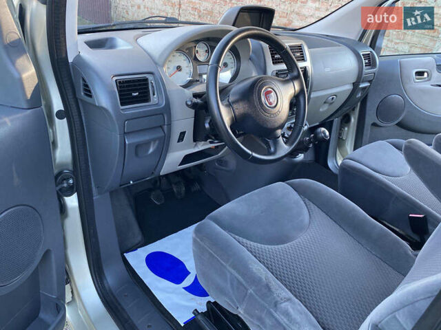 Серый Фиат Скудо, объемом двигателя 2 л и пробегом 237 тыс. км за 12400 $, фото 16 на Automoto.ua