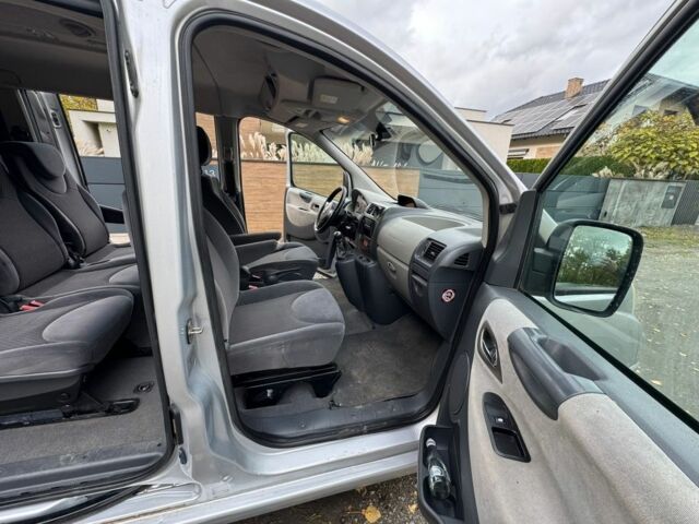 Серый Фиат Скудо, объемом двигателя 2 л и пробегом 141 тыс. км за 8200 $, фото 12 на Automoto.ua