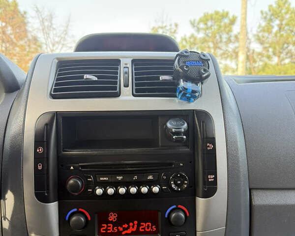 Серый Фиат Скудо, объемом двигателя 2 л и пробегом 355 тыс. км за 12000 $, фото 23 на Automoto.ua