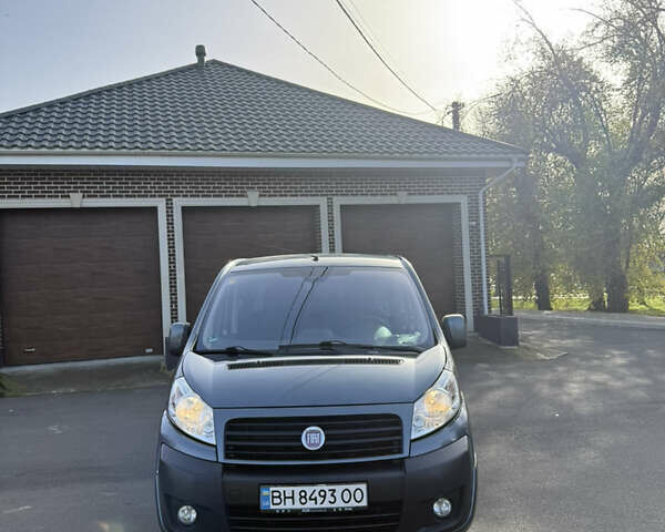 Серый Фиат Скудо, объемом двигателя 2 л и пробегом 355 тыс. км за 12000 $, фото 5 на Automoto.ua