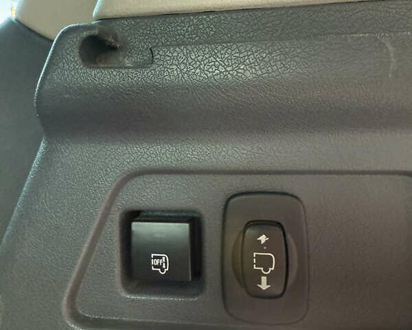 Серый Фиат Скудо, объемом двигателя 2 л и пробегом 355 тыс. км за 12000 $, фото 16 на Automoto.ua