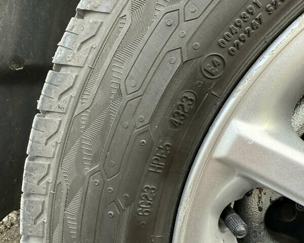 Серый Фиат Скудо, объемом двигателя 2 л и пробегом 355 тыс. км за 12000 $, фото 39 на Automoto.ua