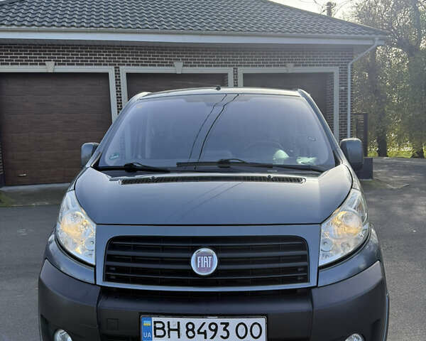 Серый Фиат Скудо, объемом двигателя 2 л и пробегом 355 тыс. км за 12000 $, фото 6 на Automoto.ua