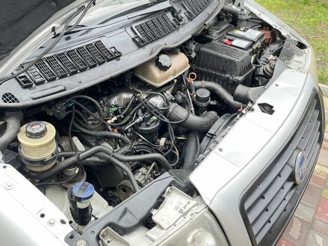 Серый Фиат Скудо, объемом двигателя 2 л и пробегом 350 тыс. км за 4200 $, фото 11 на Automoto.ua