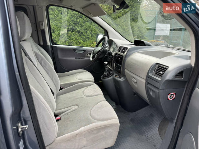 Серый Фиат Скудо, объемом двигателя 2 л и пробегом 334 тыс. км за 6800 $, фото 18 на Automoto.ua