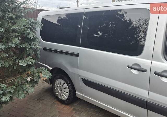 Серый Фиат Скудо, объемом двигателя 2 л и пробегом 213 тыс. км за 10700 $, фото 3 на Automoto.ua