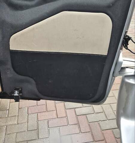 Серый Фиат Скудо, объемом двигателя 2 л и пробегом 213 тыс. км за 10700 $, фото 19 на Automoto.ua