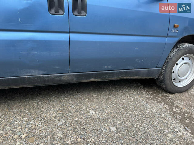 Синий Фиат Скудо, объемом двигателя 1.9 л и пробегом 432 тыс. км за 1999 $, фото 36 на Automoto.ua