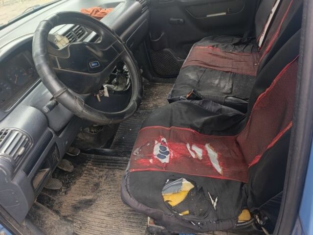 Фиат Скудо 2000 в Первомайск на Automoto.ua Синий Фиат Скудо, объемом двигателя 1.9 л и пробегом 584 тыс. км за 1844 $, фото 4 на Automoto.ua
