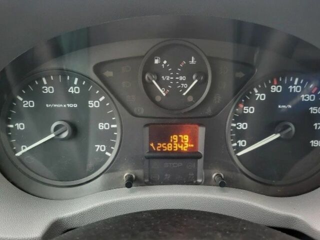 Синий Фиат Скудо, объемом двигателя 1.6 л и пробегом 285 тыс. км за 6300 $, фото 21 на Automoto.ua