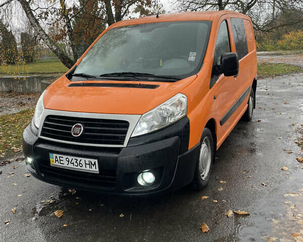 Помаранчевий Фіат Скудо, об'ємом двигуна 2 л та пробігом 294 тис. км за 6350 $, фото 2 на Automoto.ua