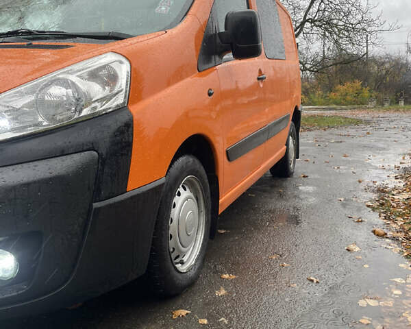 Помаранчевий Фіат Скудо, об'ємом двигуна 2 л та пробігом 294 тис. км за 6350 $, фото 17 на Automoto.ua