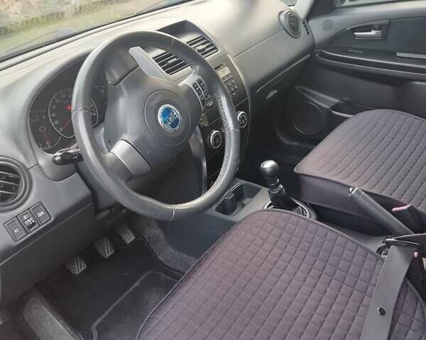 Черный Фиат Седичи, объемом двигателя 1.6 л и пробегом 267 тыс. км за 3400 $, фото 5 на Automoto.ua