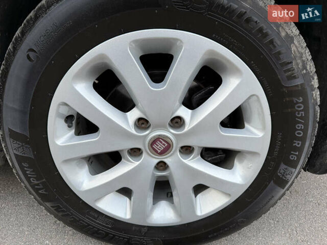 Черный Фиат Седичи, объемом двигателя 2 л и пробегом 228 тыс. км за 8200 $, фото 34 на Automoto.ua