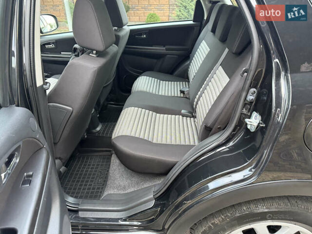 Черный Фиат Седичи, объемом двигателя 2 л и пробегом 228 тыс. км за 8200 $, фото 23 на Automoto.ua