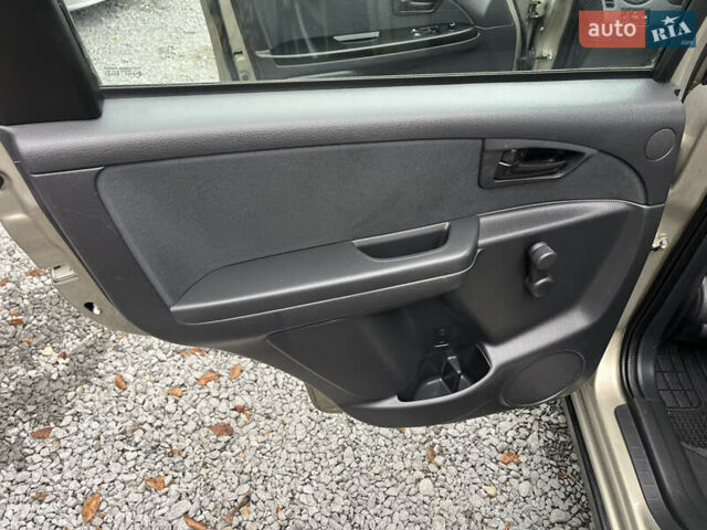 Коричневий Фіат Седічі, об'ємом двигуна 1.6 л та пробігом 180 тис. км за 6650 $, фото 25 на Automoto.ua