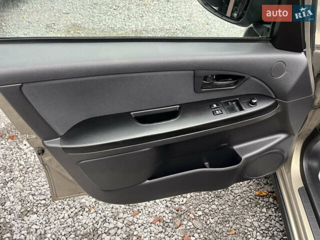 Коричневий Фіат Седічі, об'ємом двигуна 1.6 л та пробігом 180 тис. км за 6650 $, фото 17 на Automoto.ua