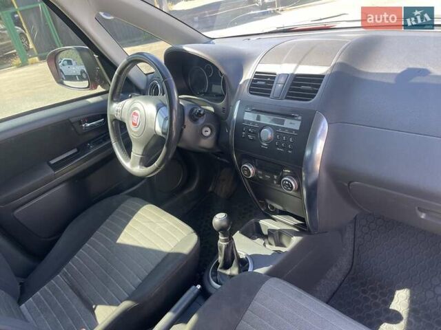 Червоний Фіат Седічі, об'ємом двигуна 1.59 л та пробігом 215 тис. км за 5300 $, фото 27 на Automoto.ua