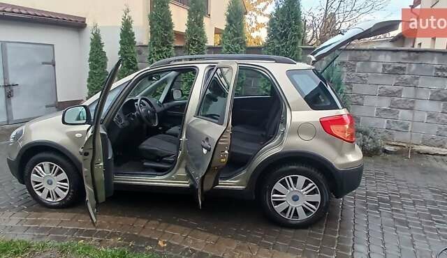 Серый Фиат Седичи, объемом двигателя 1.9 л и пробегом 148 тыс. км за 5600 $, фото 2 на Automoto.ua