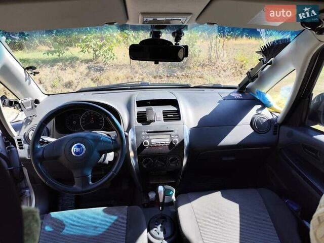 Сірий Фіат Седічі, об'ємом двигуна 1.59 л та пробігом 234 тис. км за 7100 $, фото 7 на Automoto.ua