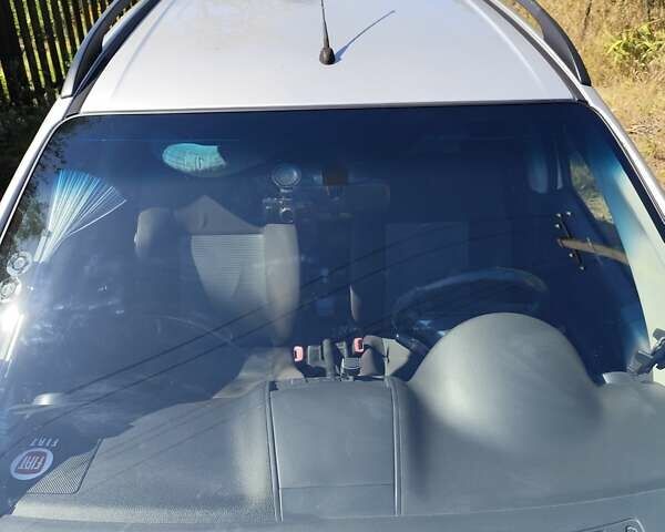 Сірий Фіат Седічі, об'ємом двигуна 1.59 л та пробігом 234 тис. км за 7100 $, фото 21 на Automoto.ua