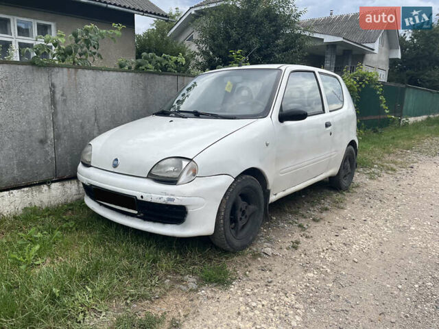Белый Фиат Сейченто, объемом двигателя 1.1 л и пробегом 222 тыс. км за 1500 $, фото 2 на Automoto.ua