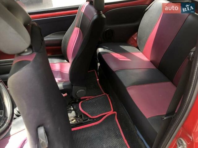 Красный Фиат Сейченто, объемом двигателя 0.9 л и пробегом 150 тыс. км за 1950 $, фото 8 на Automoto.ua