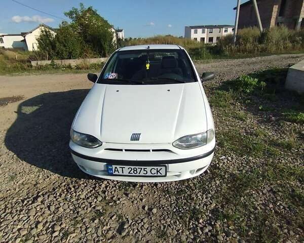 Білий Фіат Сієна, об'ємом двигуна 1.6 л та пробігом 112 тис. км за 4600 $, фото 6 на Automoto.ua