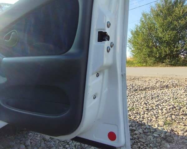 Білий Фіат Сієна, об'ємом двигуна 1.6 л та пробігом 112 тис. км за 4600 $, фото 14 на Automoto.ua