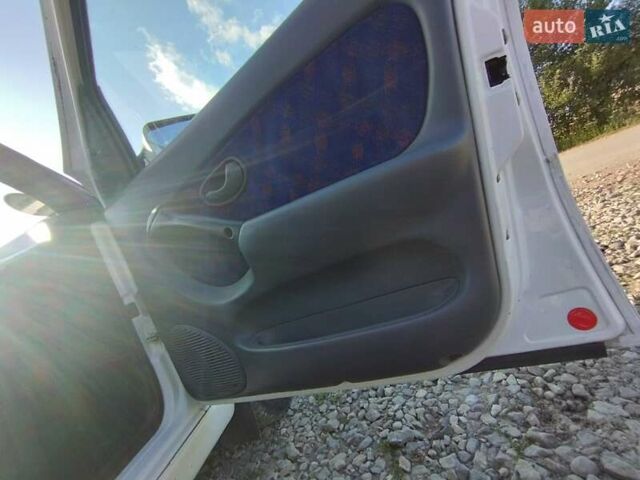 Білий Фіат Сієна, об'ємом двигуна 1.6 л та пробігом 112 тис. км за 4600 $, фото 13 на Automoto.ua