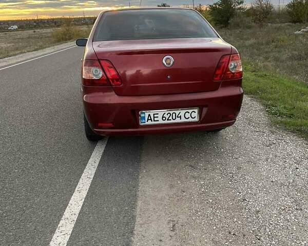 Красный Фиат Сиена, объемом двигателя 1.24 л и пробегом 175 тыс. км за 2700 $, фото 1 на Automoto.ua