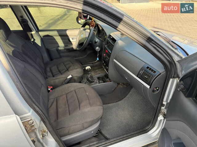 Серый Фиат Сиена, объемом двигателя 1.24 л и пробегом 190 тыс. км за 2350 $, фото 10 на Automoto.ua