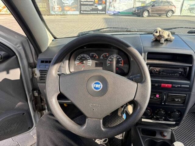 Серый Фиат Сиена, объемом двигателя 1.2 л и пробегом 190 тыс. км за 2450 $, фото 15 на Automoto.ua