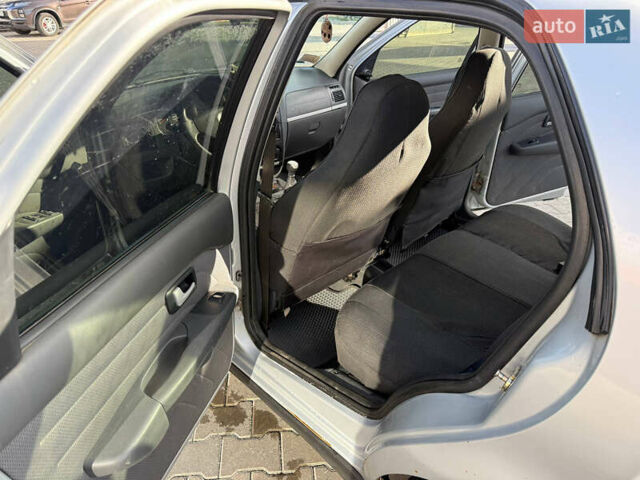 Серый Фиат Сиена, объемом двигателя 1.24 л и пробегом 190 тыс. км за 2350 $, фото 18 на Automoto.ua