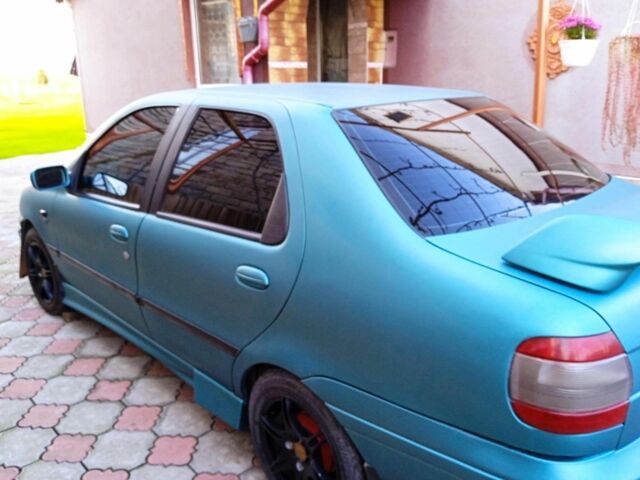 Зеленый Фиат Сиена, объемом двигателя 1.6 л и пробегом 111 тыс. км за 2100 $, фото 1 на Automoto.ua