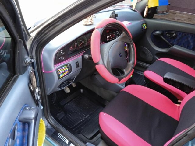 Зеленый Фиат Сиена, объемом двигателя 1.6 л и пробегом 111 тыс. км за 2100 $, фото 7 на Automoto.ua