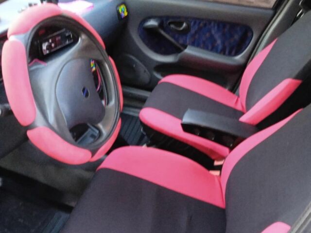 Зеленый Фиат Сиена, объемом двигателя 1.6 л и пробегом 111 тыс. км за 2100 $, фото 6 на Automoto.ua