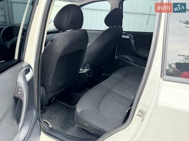 Белый Фиат Стило, объемом двигателя 1.91 л и пробегом 280 тыс. км за 3950 $, фото 17 на Automoto.ua