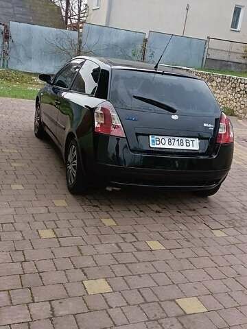 Черный Фиат Стило, объемом двигателя 1.9 л и пробегом 250 тыс. км за 3500 $, фото 2 на Automoto.ua